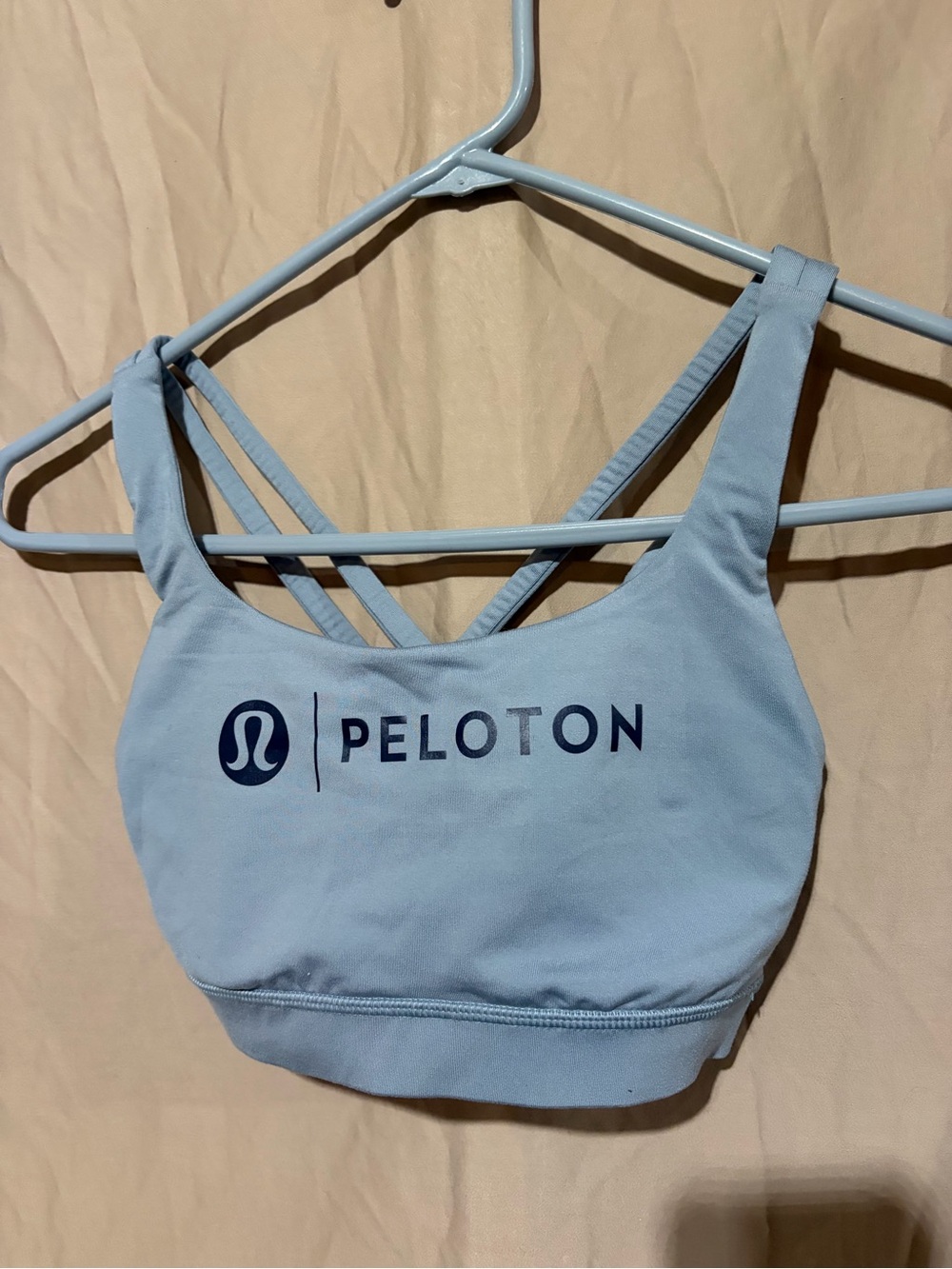 Lululemon/peloton workout set - Picture 8 of 8